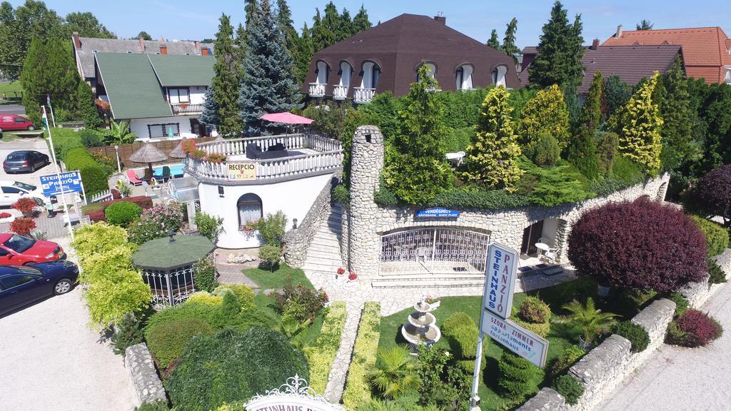 קסזטלי Steinhaus Bed & Breakfast מראה חיצוני תמונה