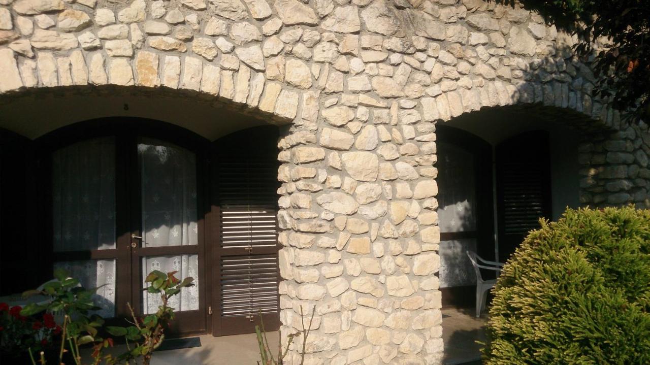 קסזטלי Steinhaus Bed & Breakfast מראה חיצוני תמונה