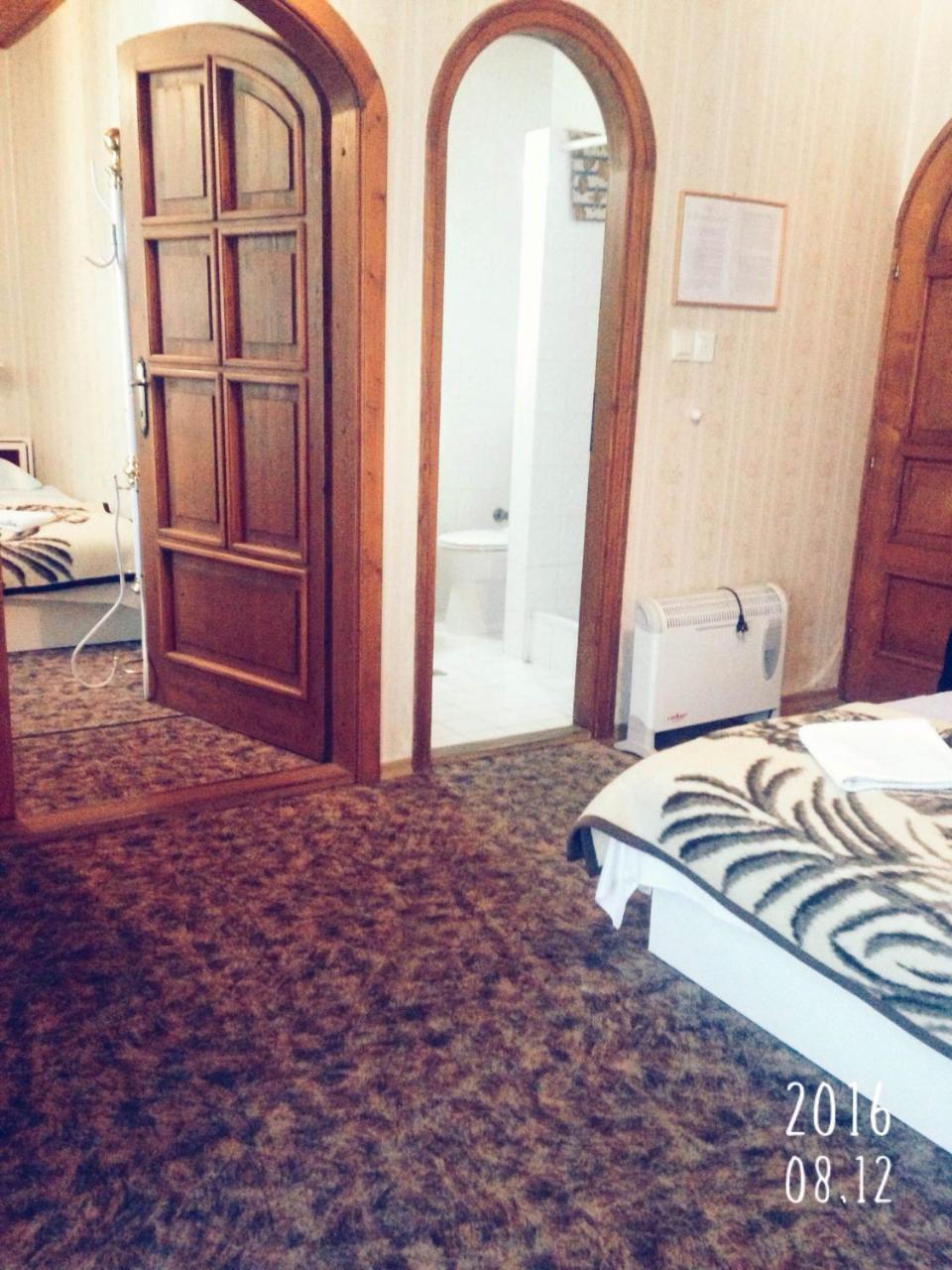 קסזטלי Steinhaus Bed & Breakfast מראה חיצוני תמונה